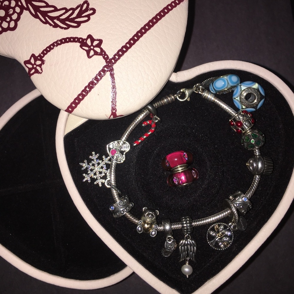 Pandora bracelet with jewelry box